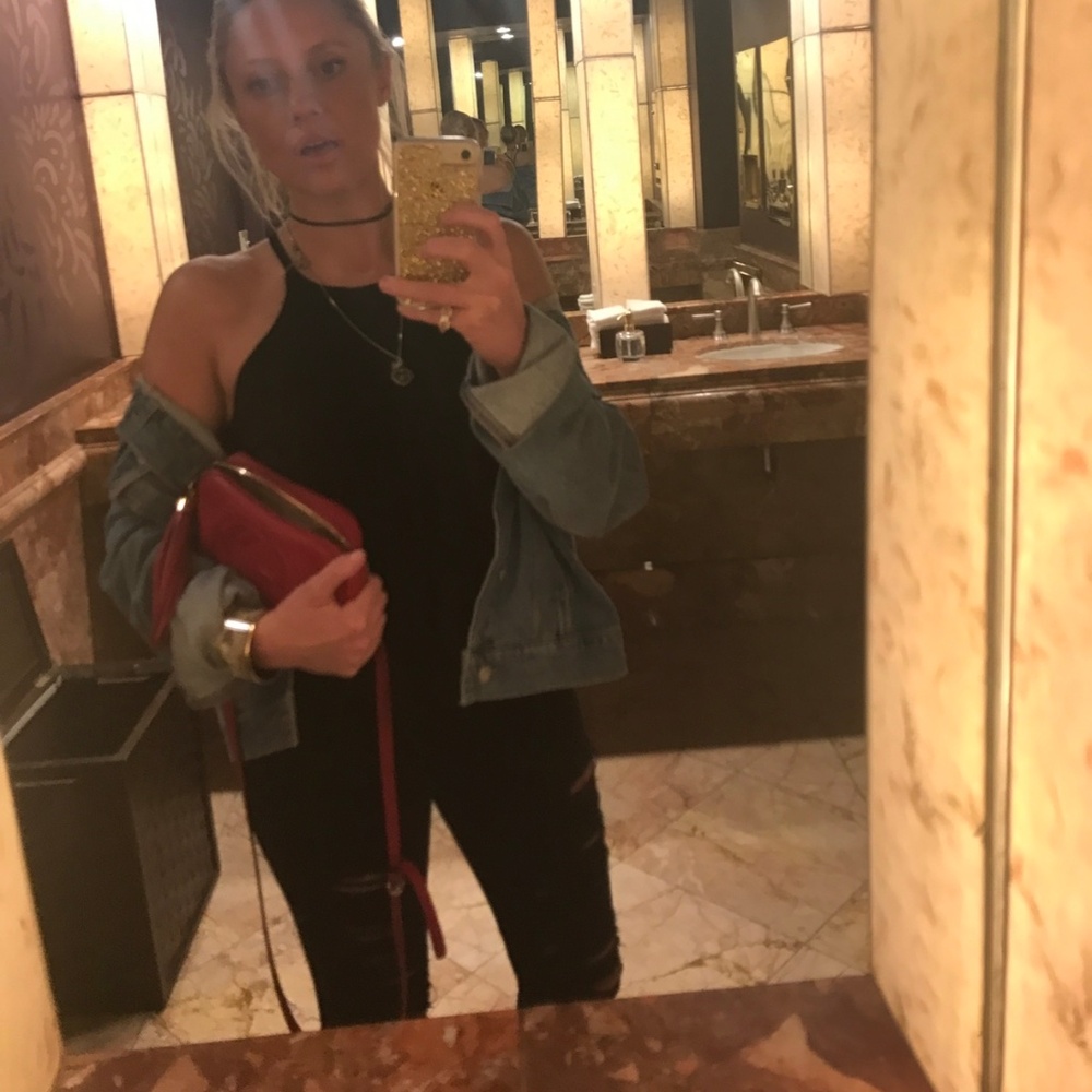 Frame Le Skinny de Jeanne Ripped Jeans Mid Rise Skinny Fit Film Noir